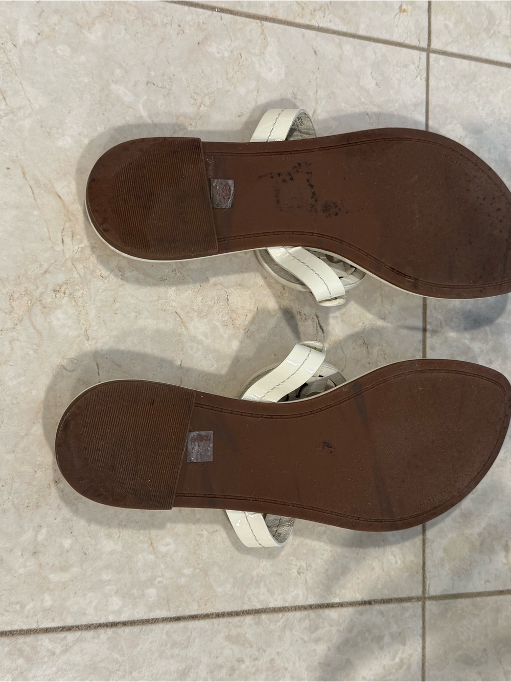 Tory Burch Ivory Patent Miller Thong Sandal Size 6.5 - Picture 12 of 12